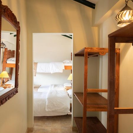 Hotel Beth Sarim บียาเดเลย์บา ภายนอก รูปภาพ