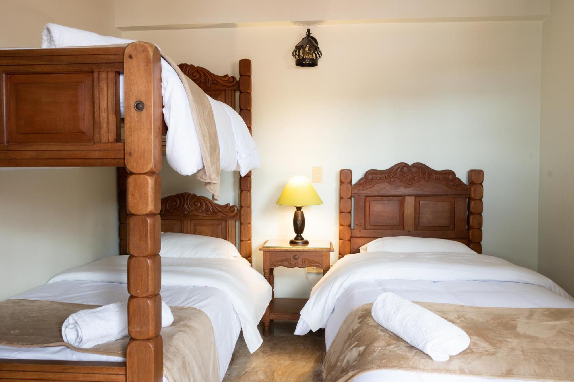 Hotel Beth Sarim บียาเดเลย์บา ภายนอก รูปภาพ
