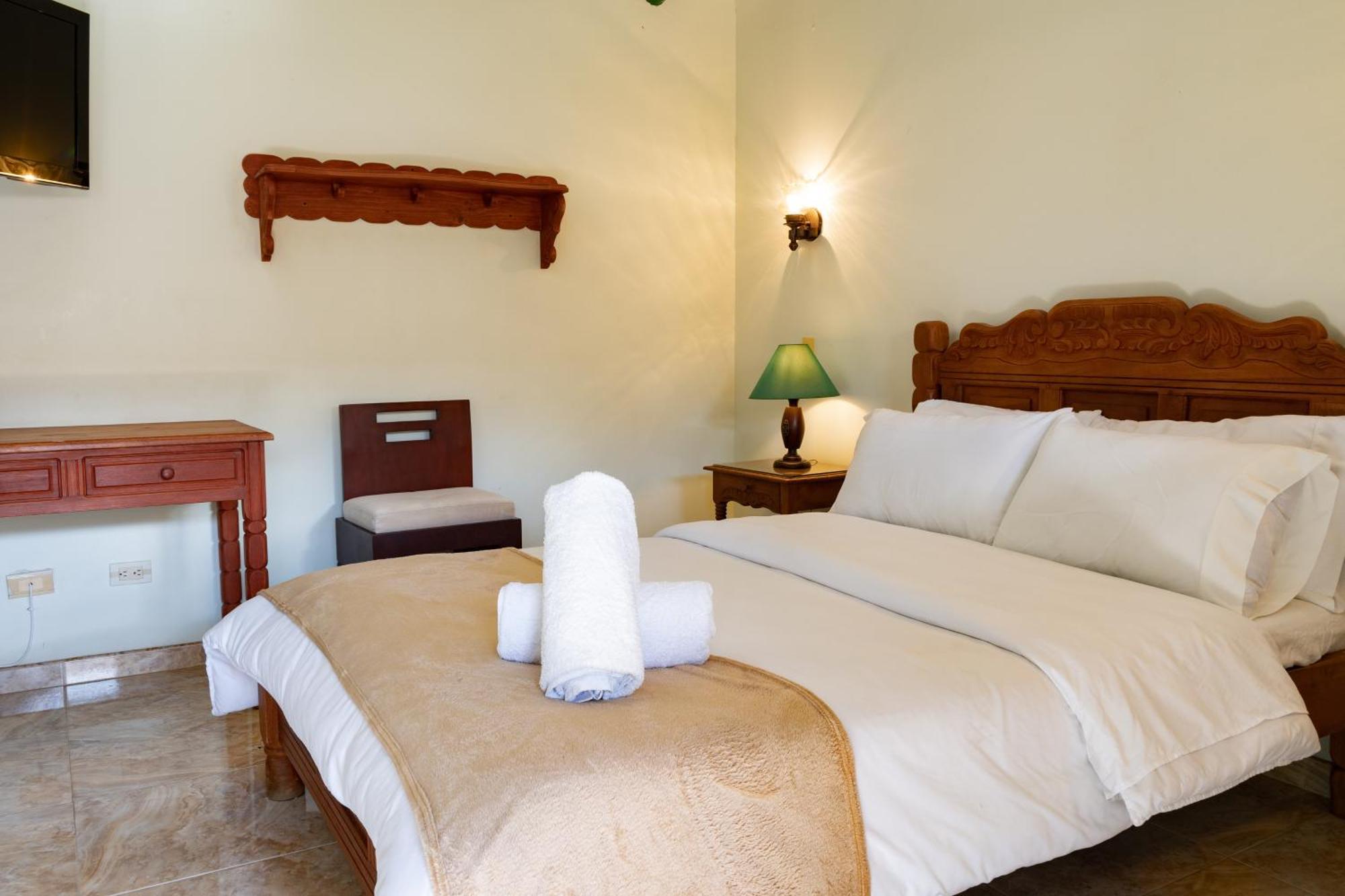 Hotel Beth Sarim บียาเดเลย์บา ภายนอก รูปภาพ